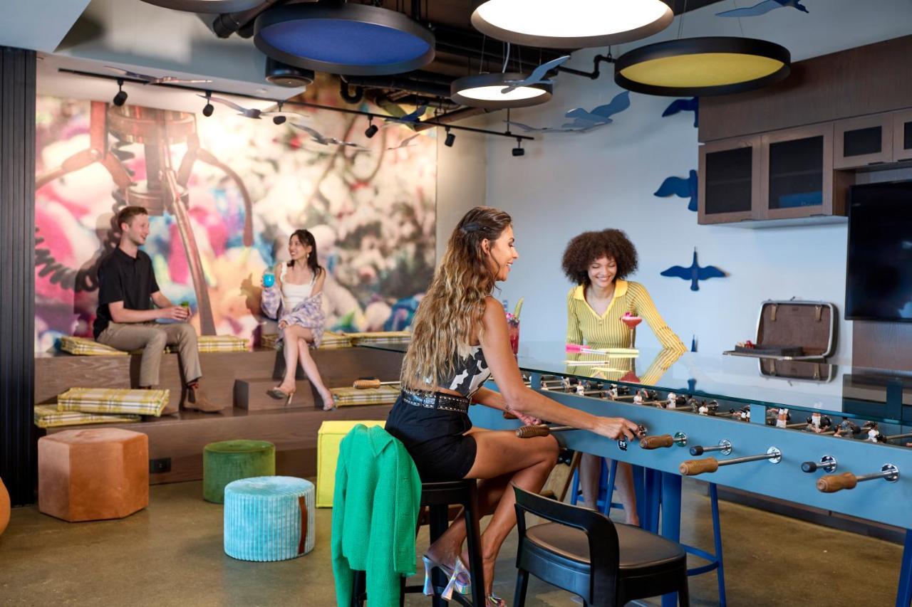 Moxy Virginia Beach Oceanfront Esterno foto